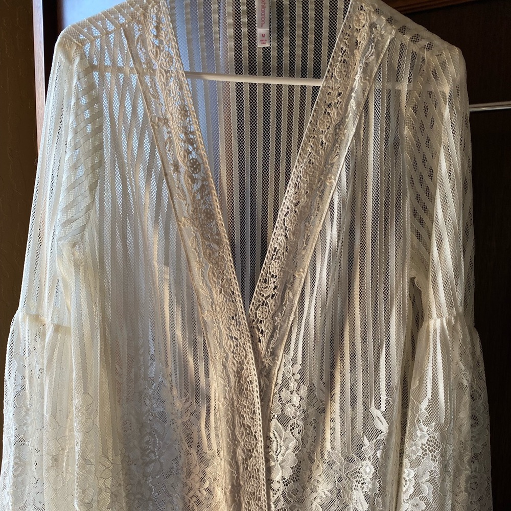 New Cream Lace Cover up - size M